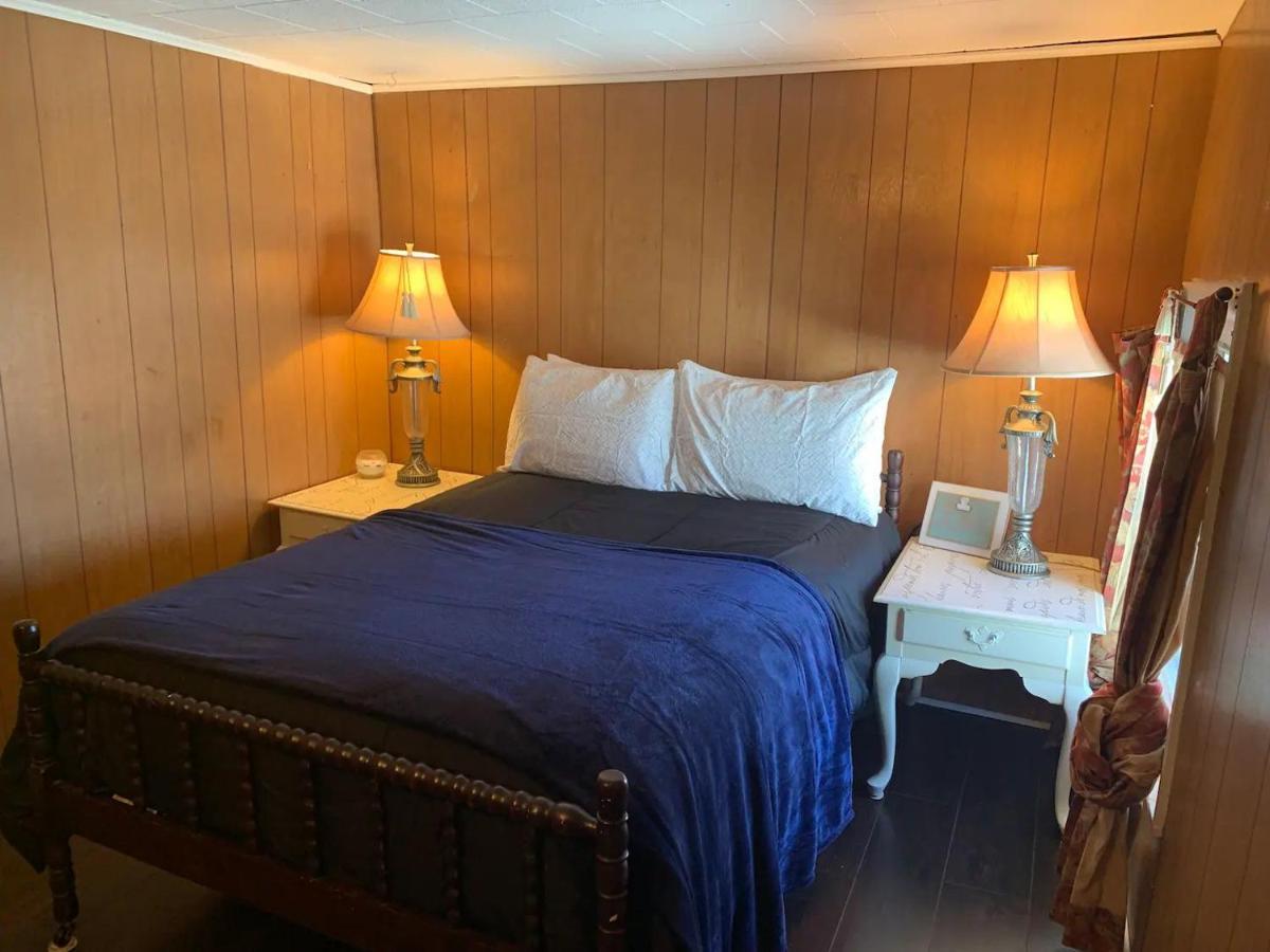 Hotel The Navy à Oswego Extérieur photo
